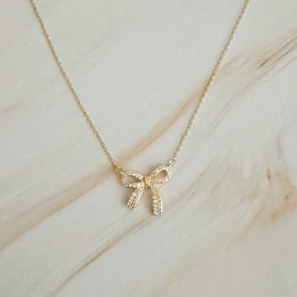 Collier Nœud Brillant